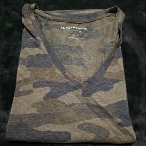 Lucky brand camo women's tshirt